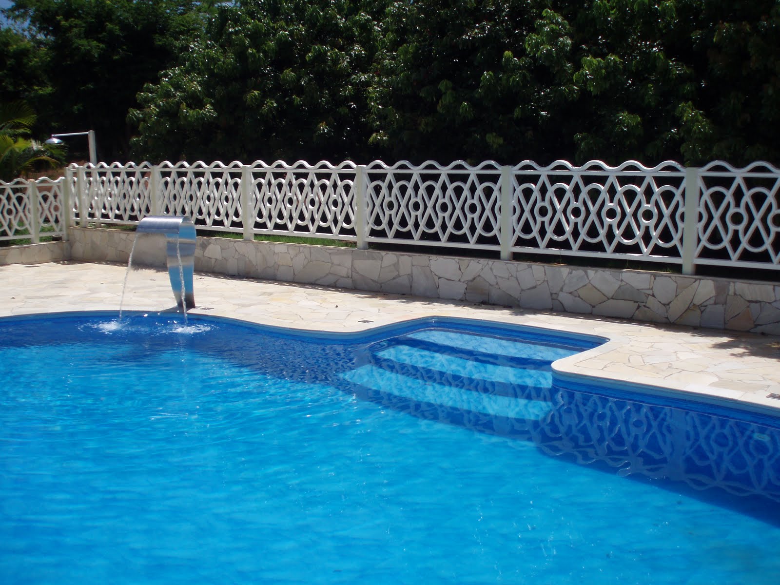 grade de concreto mandala piscina